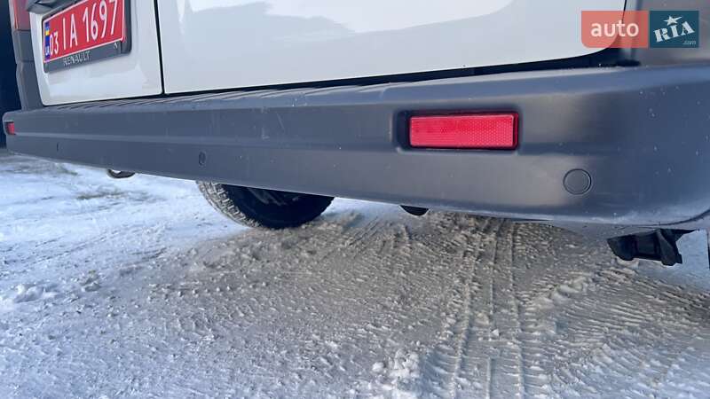 Микроавтобус грузовой (до 3,5т) Renault Trafic 2020 в Днепре