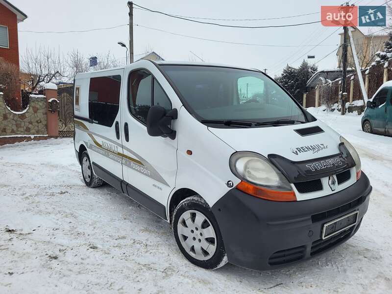 Минивэн Renault Trafic 2006 в Хмельницком