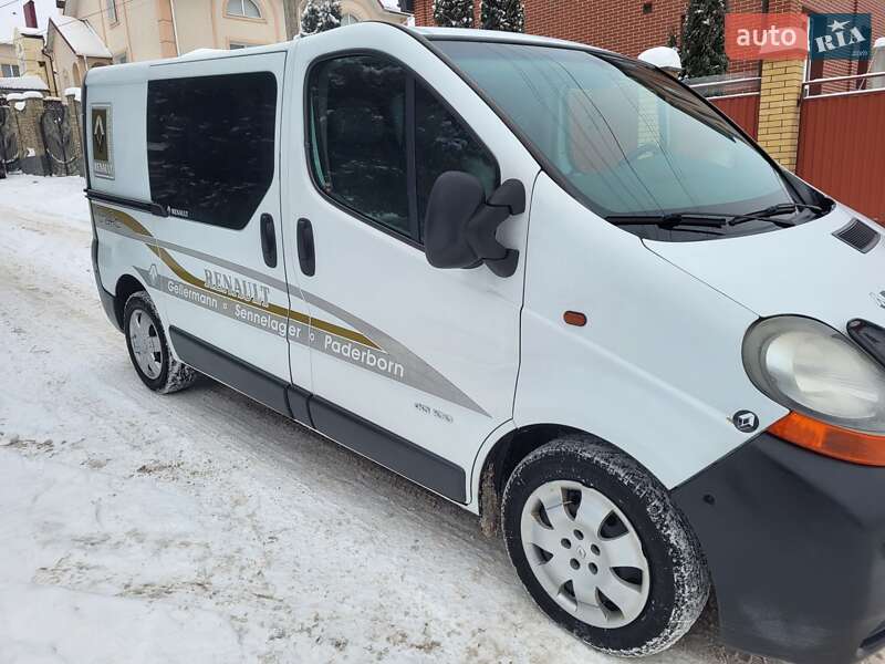Минивэн Renault Trafic 2006 в Хмельницком