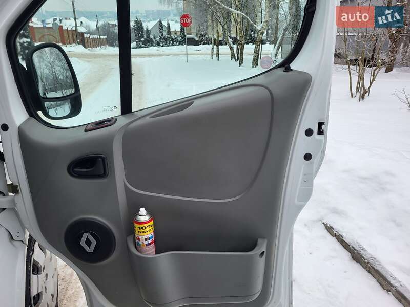 Минивэн Renault Trafic 2006 в Хмельницком