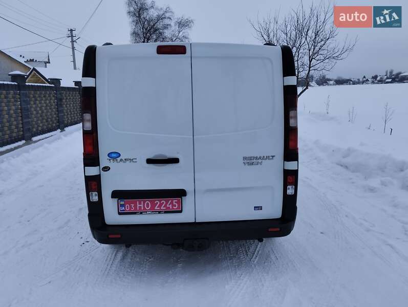 Грузопассажирский фургон Renault Trafic 2019 в Дубно