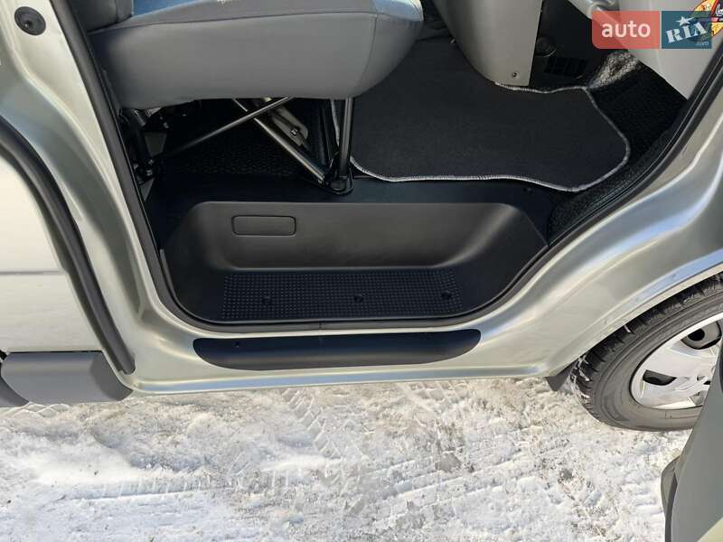 Минивэн Renault Trafic 2012 в Виннице