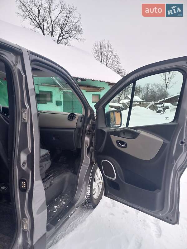 Минивэн Renault Trafic 2015 в Рава-Русской фото 26 Минивэн Renault Trafic 2015 в Рава-Русской