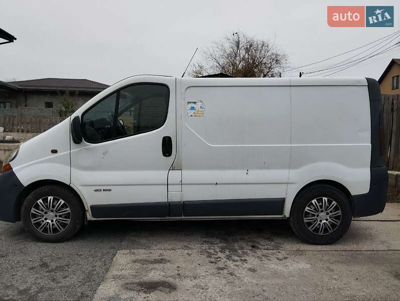 Грузовой фургон Renault Trafic 2006 в Днепре