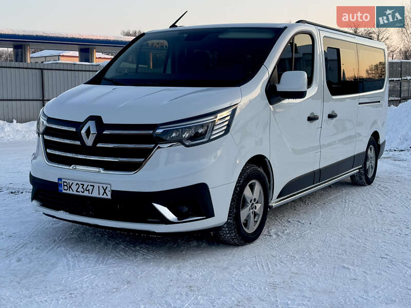 Минивэн Renault Trafic 2022 в Дубно