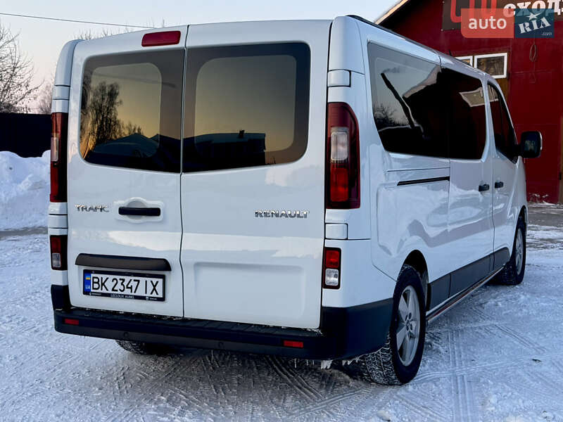 Минивэн Renault Trafic 2022 в Дубно