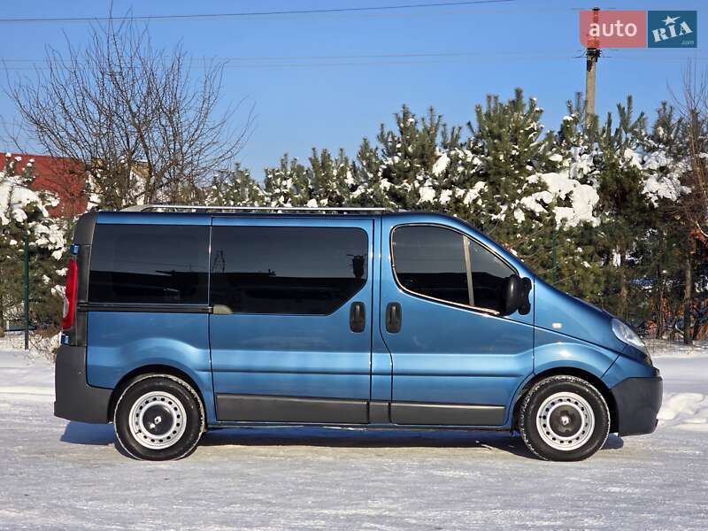 Минивэн Renault Trafic 2008 в Хмельницком