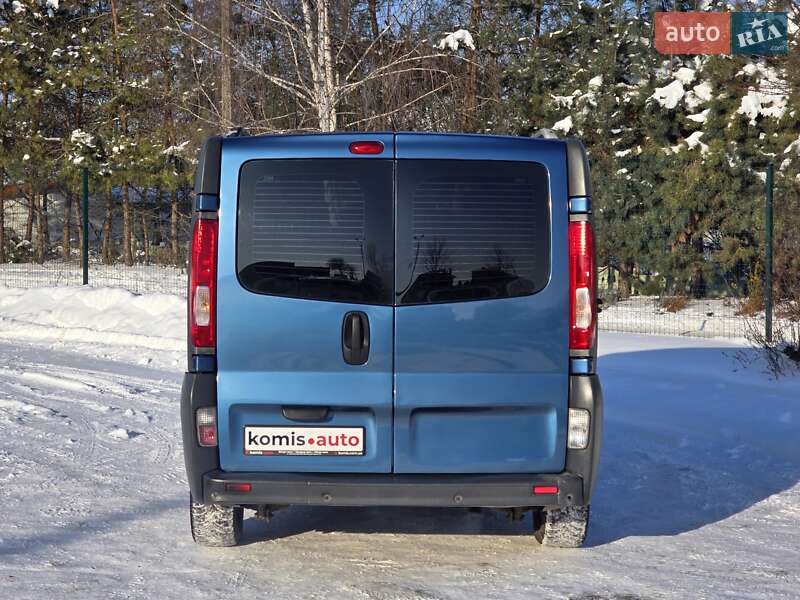 Минивэн Renault Trafic 2008 в Хмельницком