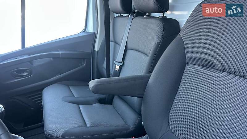 Грузовой фургон Renault Trafic 2022 в Дубно фото 12 Грузовой фургон Renault Trafic 2022 в Дубно