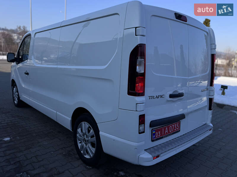 Минивэн Renault Trafic 2022 в Ивано-Франковске