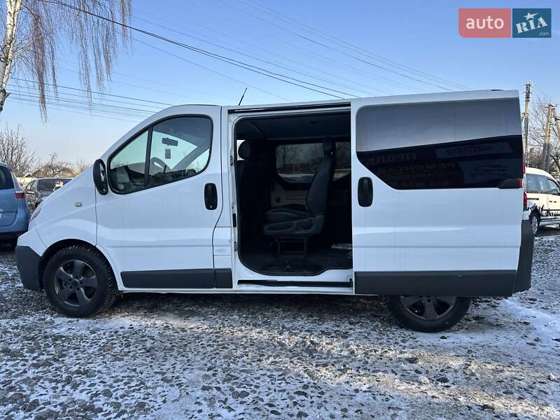 Минивэн Renault Trafic 2010 в Смеле