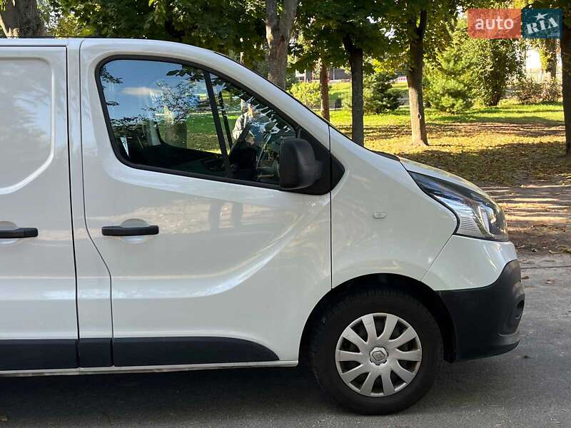 Грузовой фургон Renault Trafic 2018 в Киеве