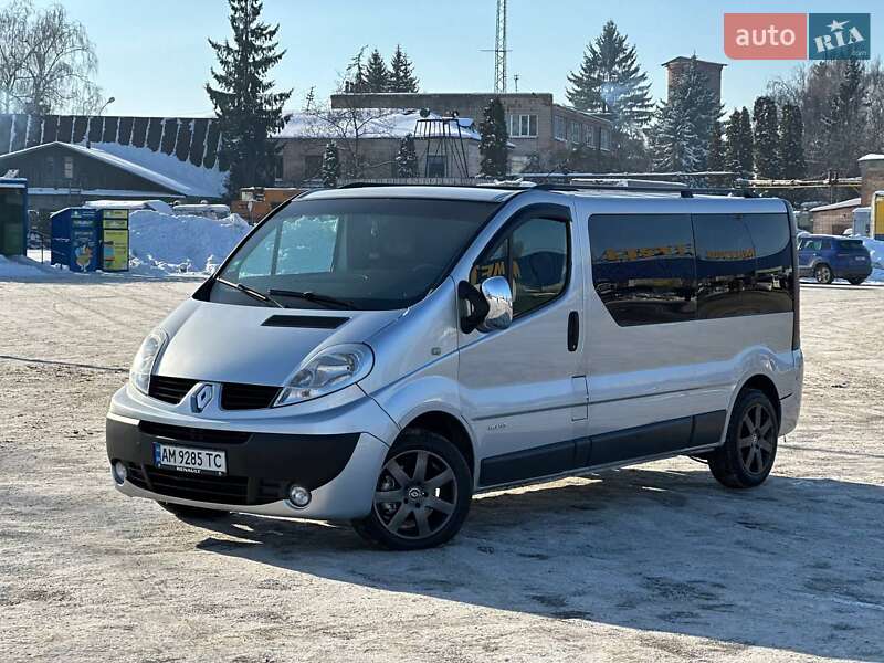 Минивэн Renault Trafic 2008 в Житомире фото 4 Минивэн Renault Trafic 2008 в Житомире