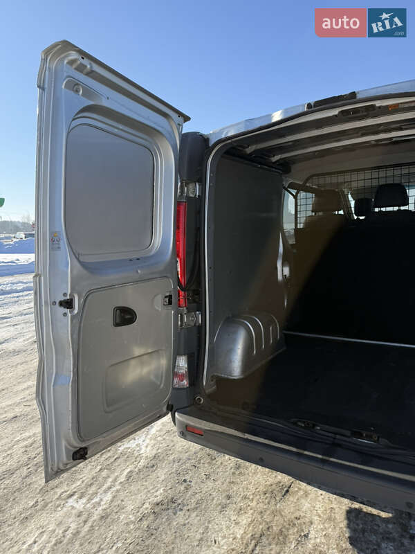 Минивэн Renault Trafic 2012 в Радивилове фото 32 Минивэн Renault Trafic 2012 в Радивилове