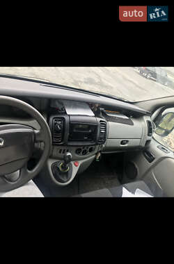 Минивэн Renault Trafic 2005 в Киеве