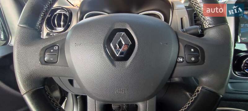 Минивэн Renault Trafic 2017 в Луцке фото 38 Минивэн Renault Trafic 2017 в Луцке
