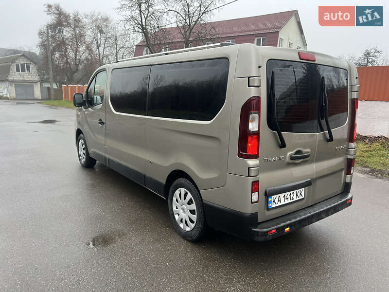 Мінівен Renault Trafic 2015 в Києві фото 7 Мінівен Renault Trafic 2015 в Києві
