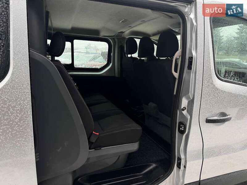 Грузопассажирский фургон Renault Trafic 2018 в Ровно фото 32 Грузопассажирский фургон Renault Trafic 2018 в Ровно