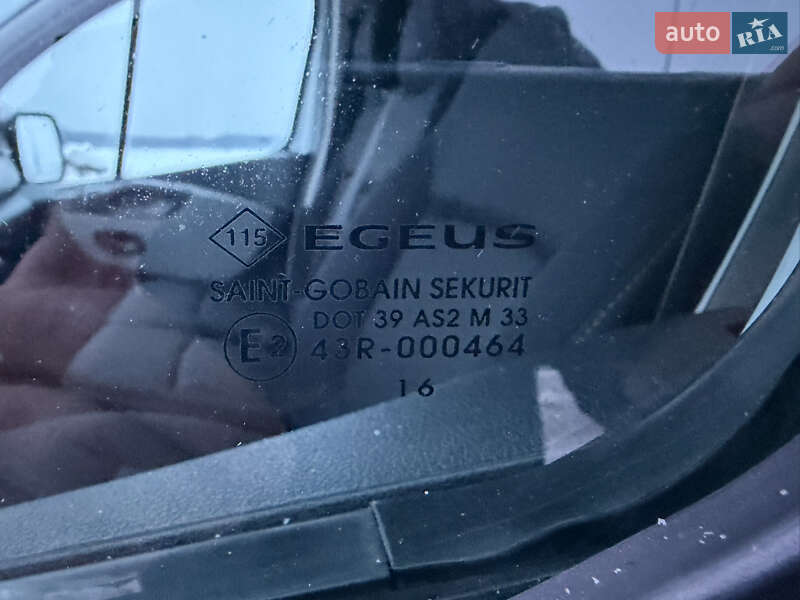 Грузовой фургон Renault Trafic 2016 в Радивилове фото 44 Грузовой фургон Renault Trafic 2016 в Радивилове