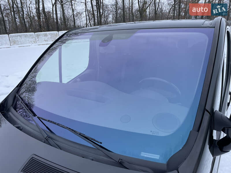 Мінівен Renault Trafic 2012 в Луцьку фото 24 Мінівен Renault Trafic 2012 в Луцьку