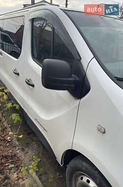 Минивэн Renault Trafic 2015 в Нововолынске