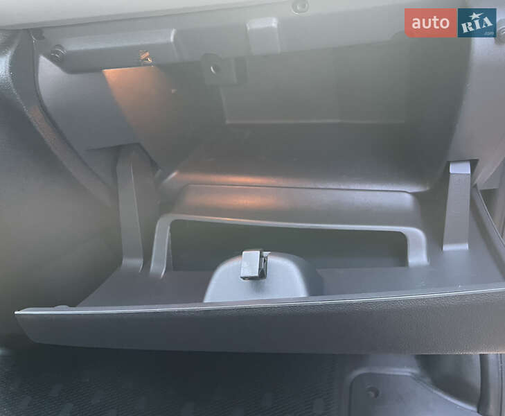 Вантажопасажирський фургон Renault Trafic 2018 в Києві