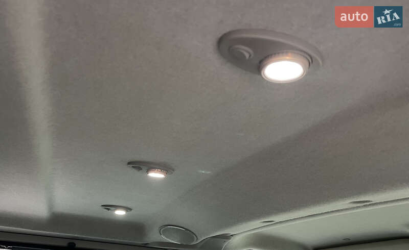 Вантажопасажирський фургон Renault Trafic 2018 в Києві