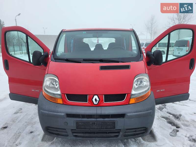 Минивэн Renault Trafic 2005 в Хмельницком