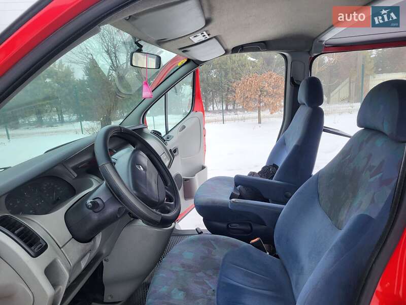 Минивэн Renault Trafic 2005 в Хмельницком