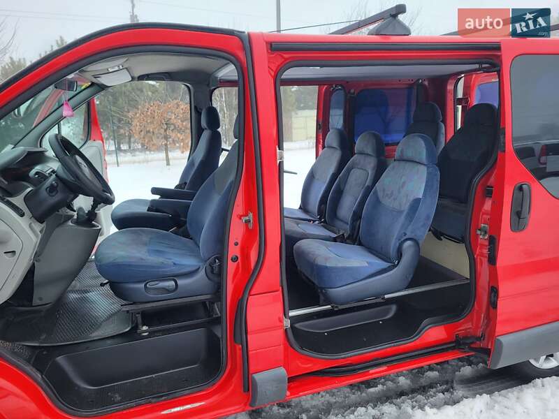 Минивэн Renault Trafic 2005 в Хмельницком