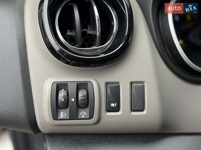 Грузовой фургон Renault Trafic 2016 в Одессе фото 16 Грузовой фургон Renault Trafic 2016 в Одессе