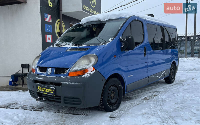 Минивэн Renault Trafic 2002 в Стрые