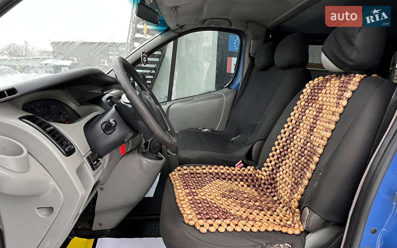 Минивэн Renault Trafic 2002 в Стрые