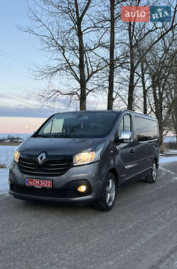 Мінівен Renault Trafic 2015 в Кіцмані