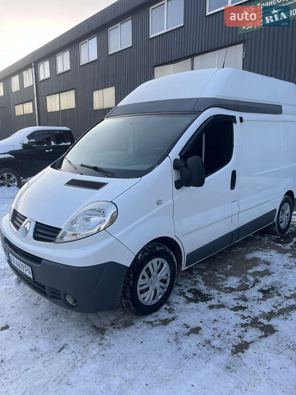 Грузовой фургон Renault Trafic 2013 в Харькове