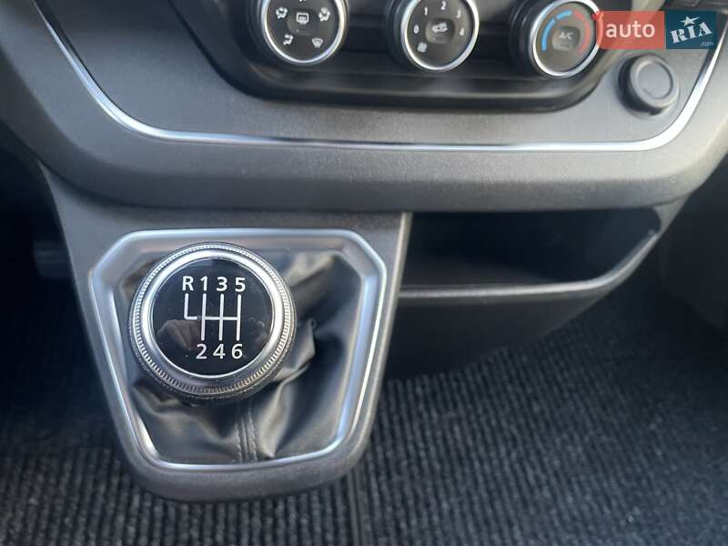 Грузовой фургон Renault Trafic 2022 в Днепре