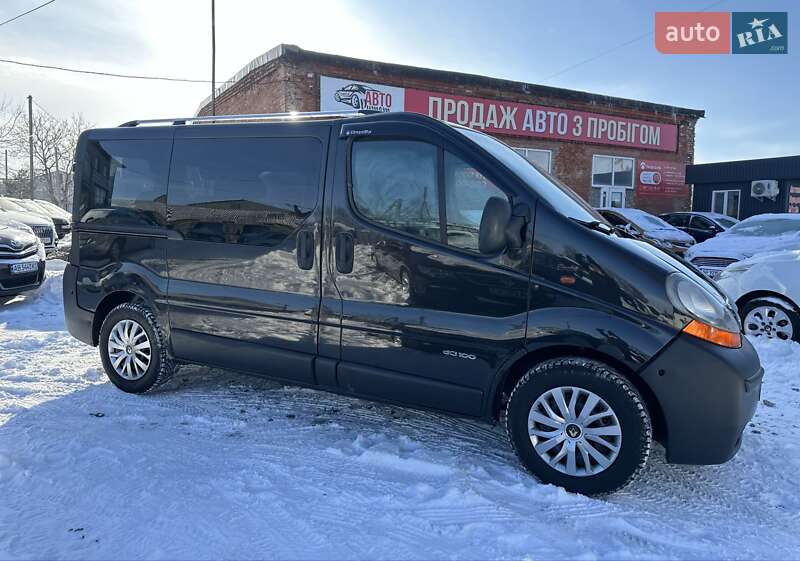 Минивэн Renault Trafic 2005 в Смеле