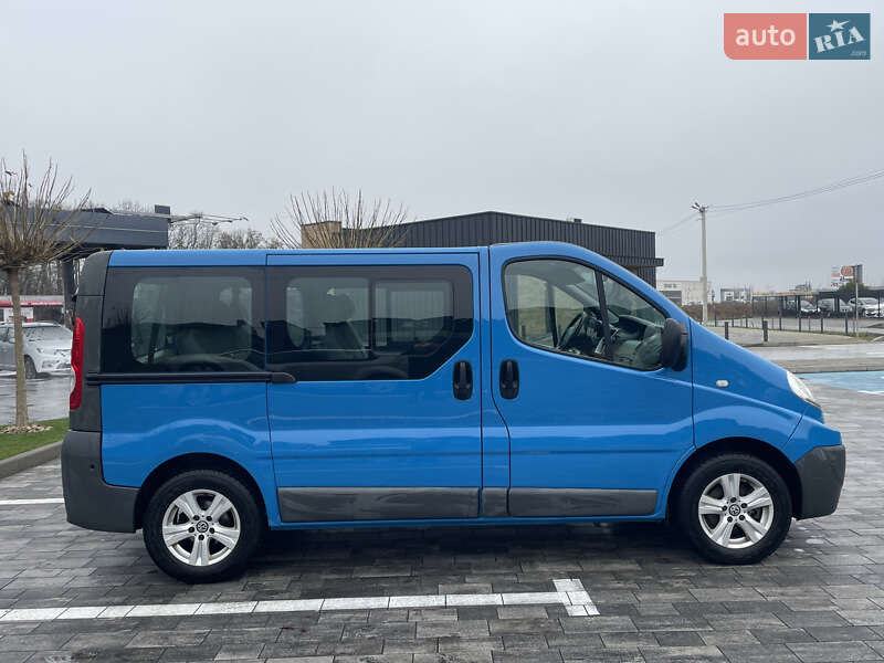 Минивэн Renault Trafic 2012 в Луцке