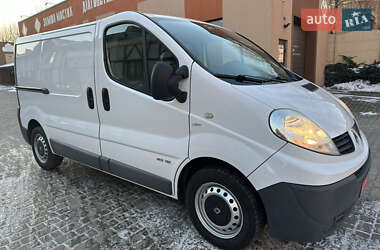 Вантажний фургон Renault Trafic 2013 в Рівному