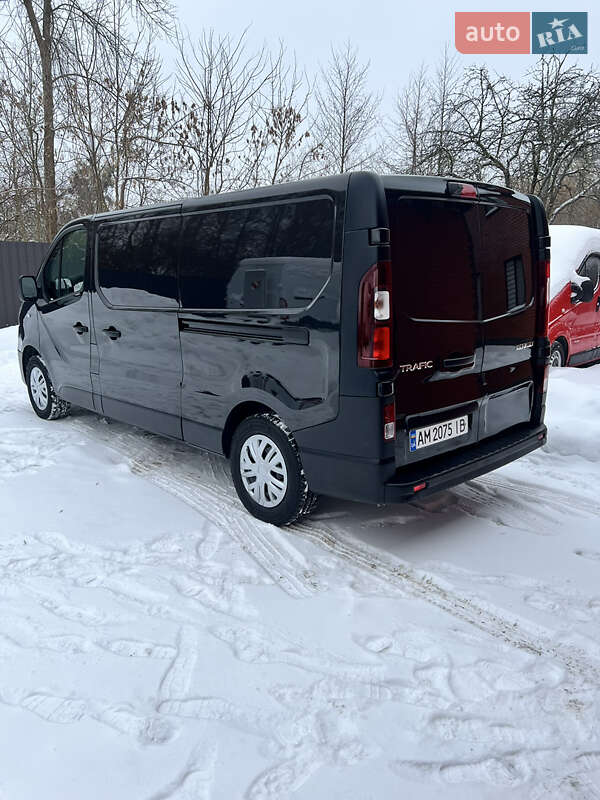 Минивэн Renault Trafic 2021 в Коростене