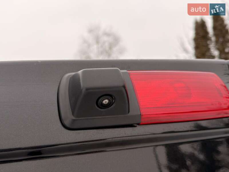 Минивэн Renault Trafic 2018 в Киеве