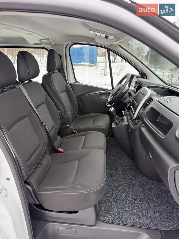 Мінівен Renault Trafic 2021 в Рівному