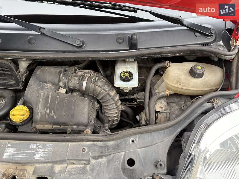 Мікроавтобус вантажний (до 3,5т) Renault Trafic 2014 в Харкові