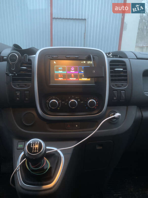 Вантажний фургон Renault Trafic 2021 в Тернополі