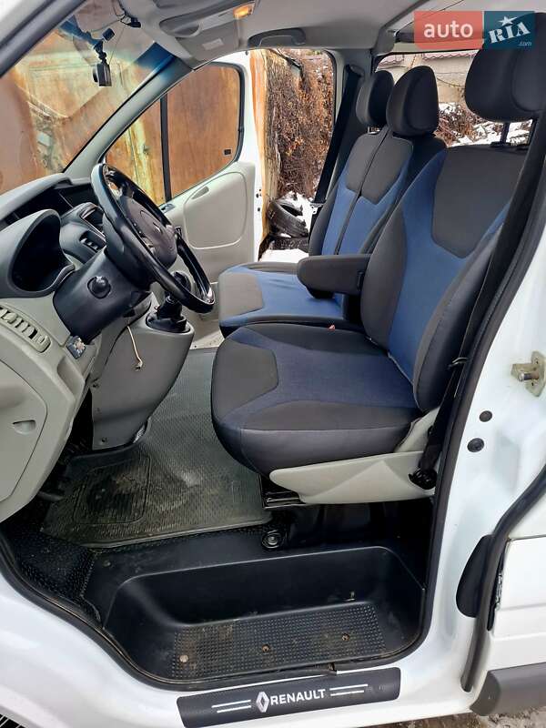 Минивэн Renault Trafic 2012 в Одессе фото 13 Минивэн Renault Trafic 2012 в Одессе