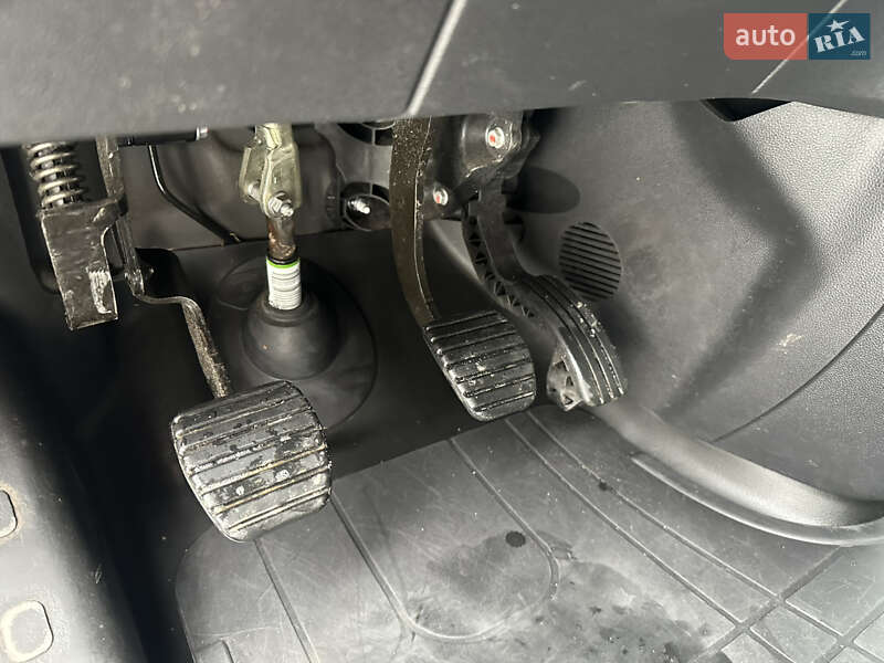 Вантажний фургон Renault Trafic 2023 в Дрогобичі