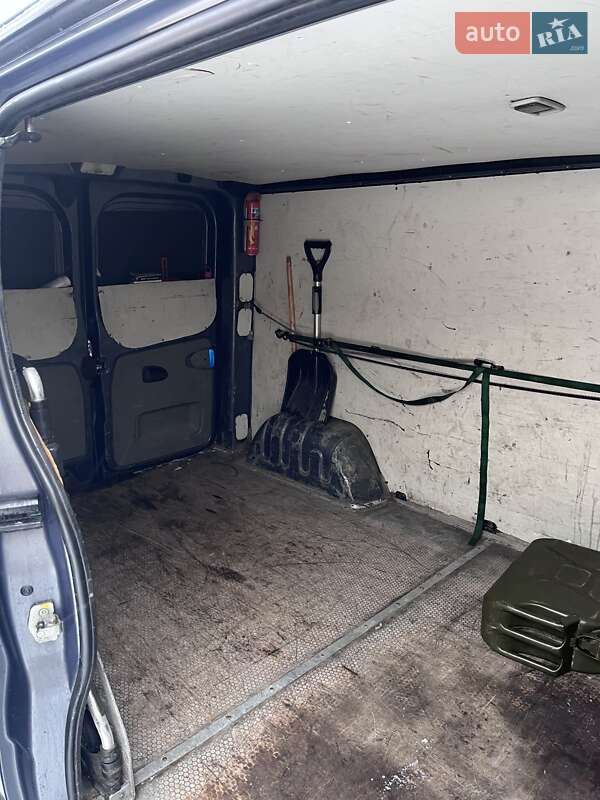 Вантажний фургон Renault Trafic 2013 в Києві