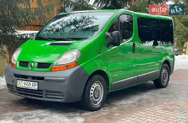 Мінівен Renault Trafic 2004 в Івано-Франківську