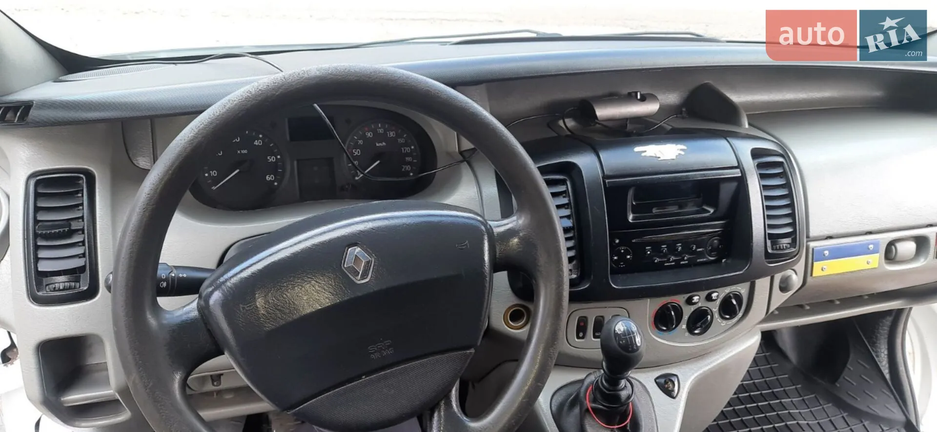 2010 Renault Trafic - мініатюра 3