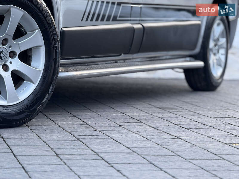 Минивэн Renault Trafic 2007 в Межгорье